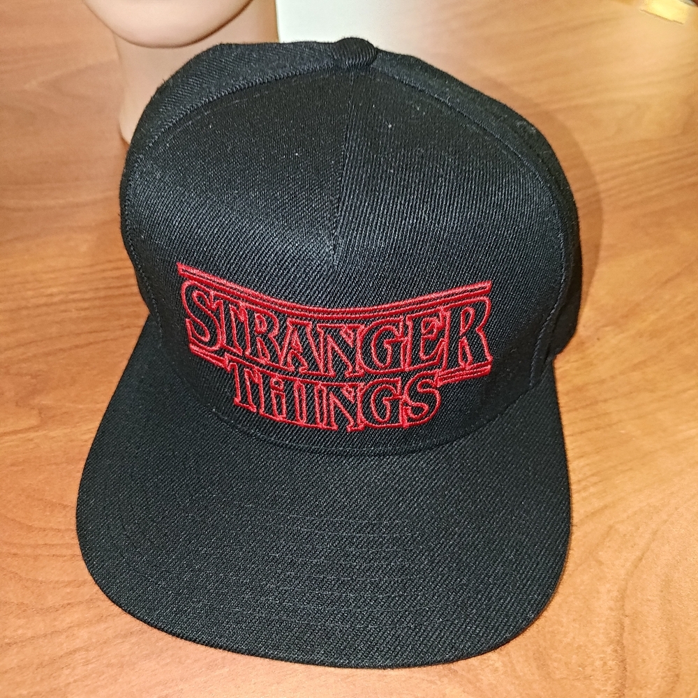 STRANGER THINGS Embroidered Snapback Cap Hat Unis… - image 1